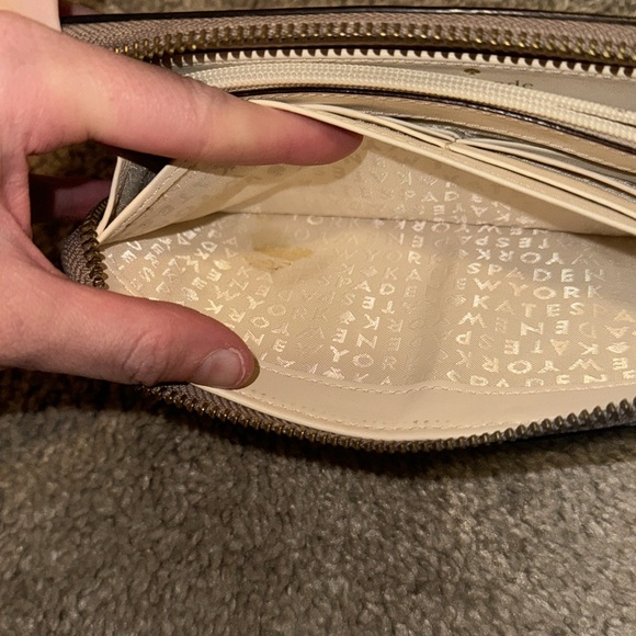 Kate Spade Leather Wallet - Picture 9 of 9